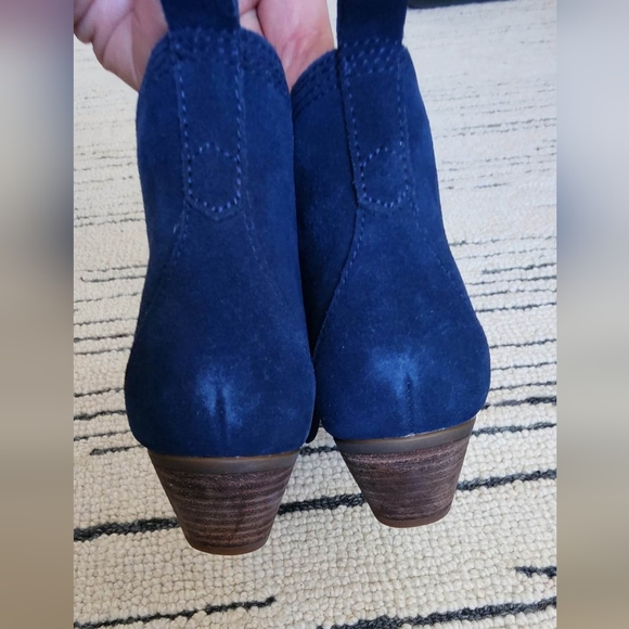 Timberland ortholite suede navy booties size 7.5 - Picture 2 of 7